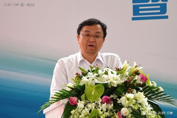 比亞迪董事長王傳福
