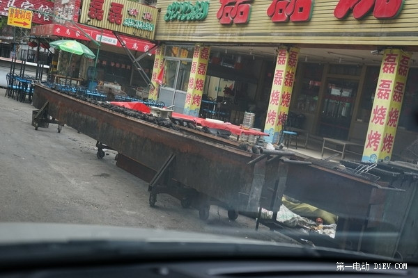 電動車評測編輯日照度假游記之充電篇