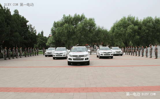 “眾益行·吹響號角” 眾泰汽車紀念抗戰(zhàn)勝利70周年之走進董存瑞部隊