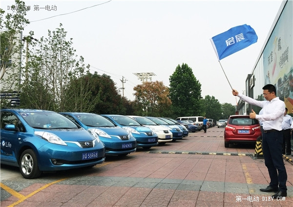 目前政府的力推新能源汽車市場的發(fā)展，