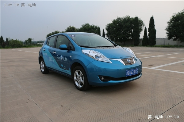 目前政府的力推新能源汽車市場的發(fā)展，