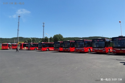 牡丹江公交的宇通新能源公交车