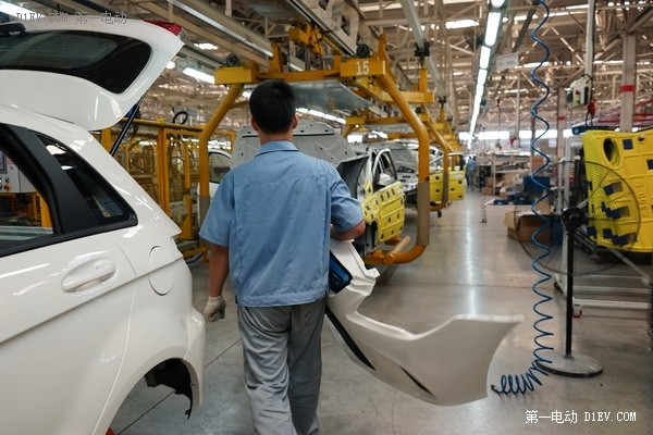 探訪北汽EV采育基地：EV200生產(chǎn)線(上)
