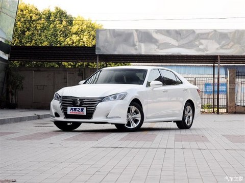 一汽丰田 皇冠 2015款 2.0T 豪华版