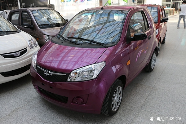 奇招盡出 2015山東微型電動(dòng)車(chē)展前探館