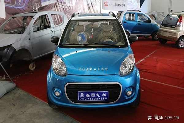 奇招盡出 2015山東微型電動(dòng)車(chē)展前探館