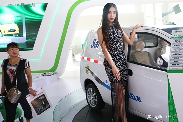 且看且評價 山東微電車展車模全賞析
