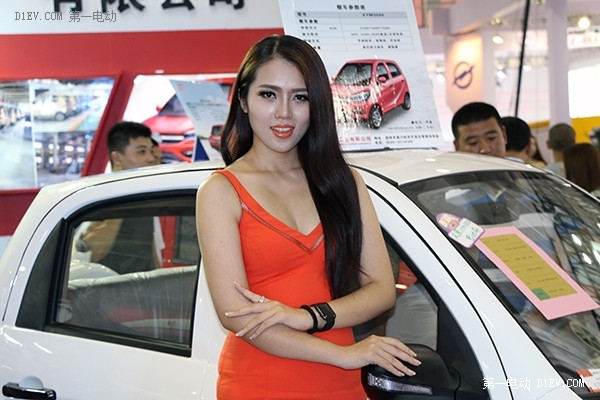 且看且評價 山東微電車展車模全賞析