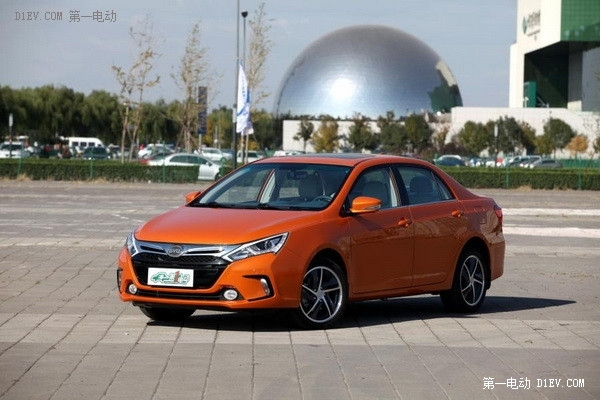 鐘愛“美臀” 細(xì)數(shù)10款市售三廂新能源汽車