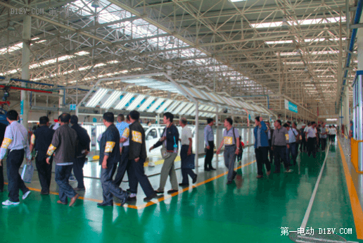 雷丁旺季营销战略再升级  打响市场团购战