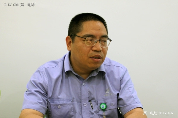 中航工业复材李宏运:复合材料引领汽车轻量化