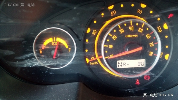 誰說電動(dòng)汽車不能長(zhǎng)途旅行？看江淮iev4車主如何首次跨越長(zhǎng)江黃河