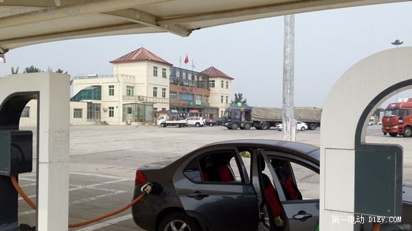 誰說電動(dòng)汽車不能長(zhǎng)途旅行？看江淮iev4車主如何首次跨越長(zhǎng)江黃河