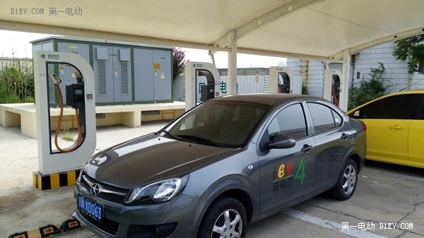 誰說電動(dòng)汽車不能長(zhǎng)途旅行？看江淮iev4車主如何首次跨越長(zhǎng)江黃河