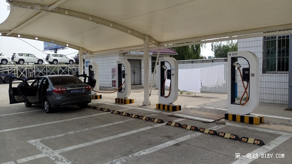 誰說電動(dòng)汽車不能長(zhǎng)途旅行？看江淮iev4車主如何首次跨越長(zhǎng)江黃河