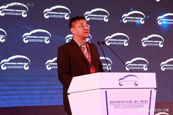 吳衛(wèi)：目前未有企業(yè)申請新建資質 下階段將實現(xiàn)500萬輛目標