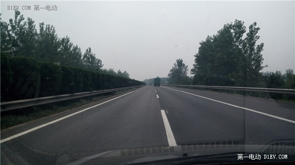誰(shuí)說電動(dòng)汽車不能長(zhǎng)途旅行？看江淮iev4車主首次跨越長(zhǎng)江黃河（中）