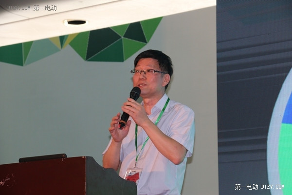 劉建華：上海新能源牌照明年還支持 對各地造電動車大門常打開