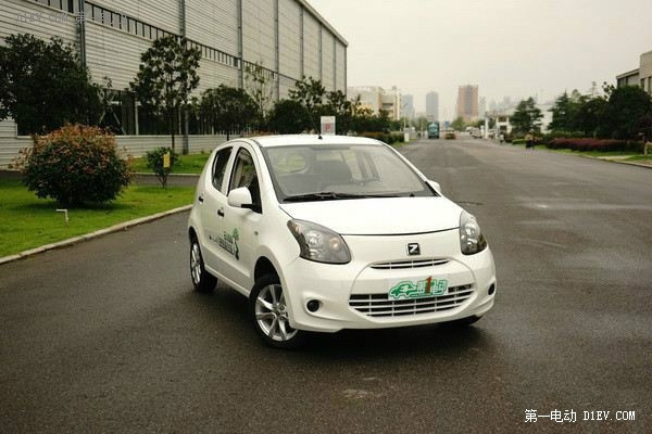 市場需求決定產(chǎn)業(yè)風(fēng)向標(biāo) 插電式和新能源SUV車型將成車市主流