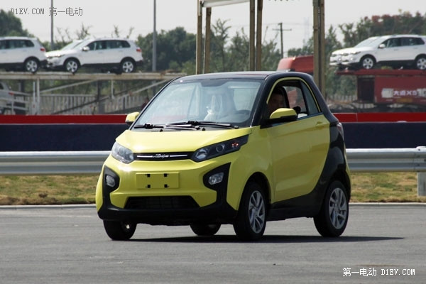 初探眾泰金壇基地：對(duì)標(biāo)工業(yè)4.0，傳統(tǒng)車新能源復(fù)合生產(chǎn)