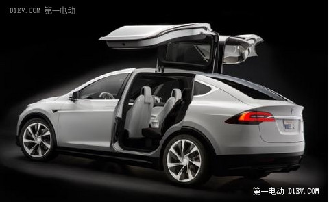 3.2秒即破百 特斯拉Model X正式上市交车
