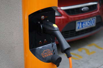 田昭武院士專欄 | 發(fā)掘小微停車場，解決電動汽車充電難題