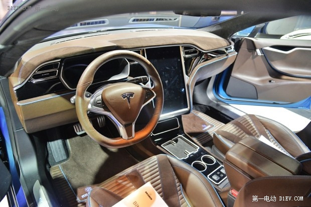 豪華感升級 巴博斯改裝特斯拉MODEL S