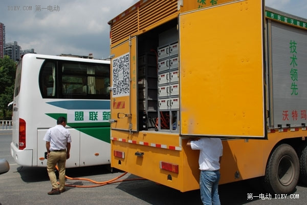充電難？民富沃能移動充電車快充保障廣東惠州電動公交運營