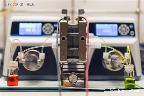 美高校研發(fā)液流電池 比特斯拉儲能電池更便宜