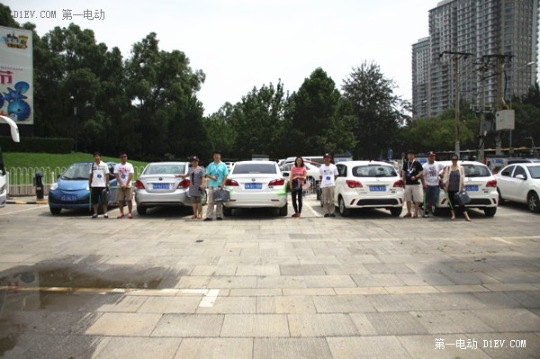 這次真的沒白等！電動車發(fā)燒友體驗長安逸動EV