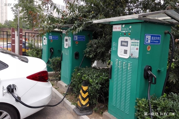 充電先鋒勘測(cè)充電樁