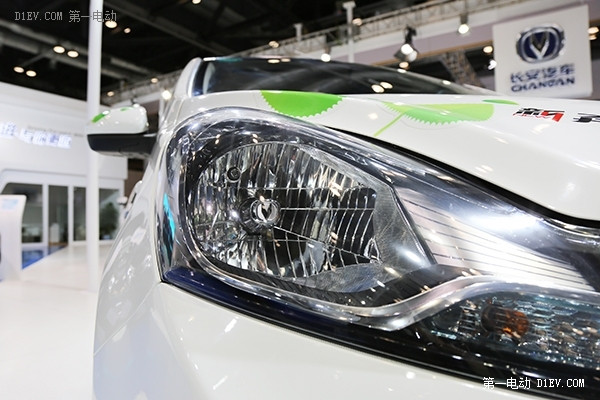 最炫酷小型電動汽車 長安奔奔EV圖解