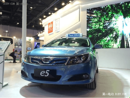 商用乘用齊發(fā)力 比亞迪亮相國(guó)際新能源汽車成果展
