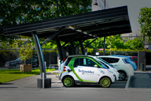 新能源汽车9月销量翻倍 纯电动汽车增幅最大