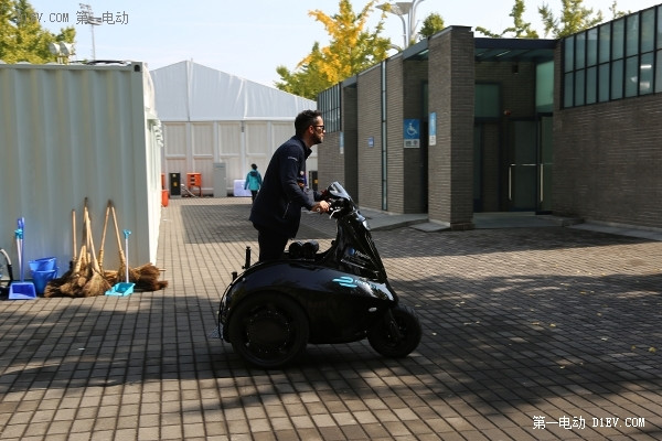 雷諾終奪冠 2015Formula E電動(dòng)方程式觀賽記