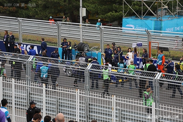 雷諾終奪冠 2015Formula E電動(dòng)方程式觀賽記
