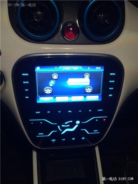 準車主超詳細測試告訴你：電動車有很多，為什么偏要買江淮iEV5？