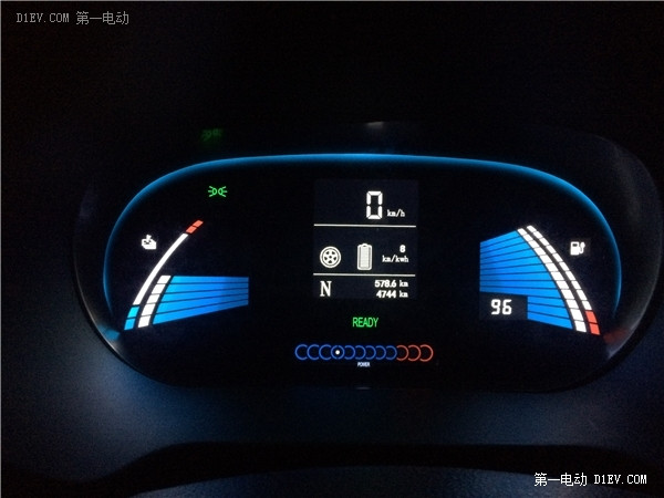 準車主超詳細測試告訴你：電動車有很多，為什么偏要買江淮iEV5？