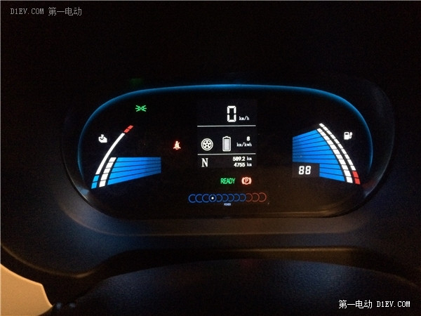 準車主超詳細測試告訴你：電動車有很多，為什么偏要買江淮iEV5？