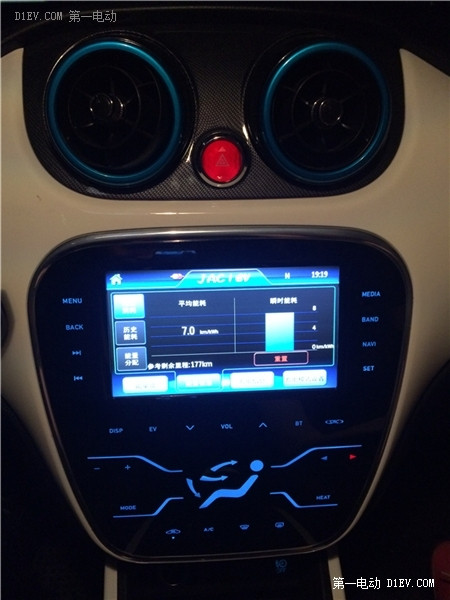 準車主超詳細測試告訴你：電動車有很多，為什么偏要買江淮iEV5？