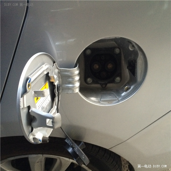 準車主超詳細測試告訴你：電動車有很多，為什么偏要買江淮iEV5？