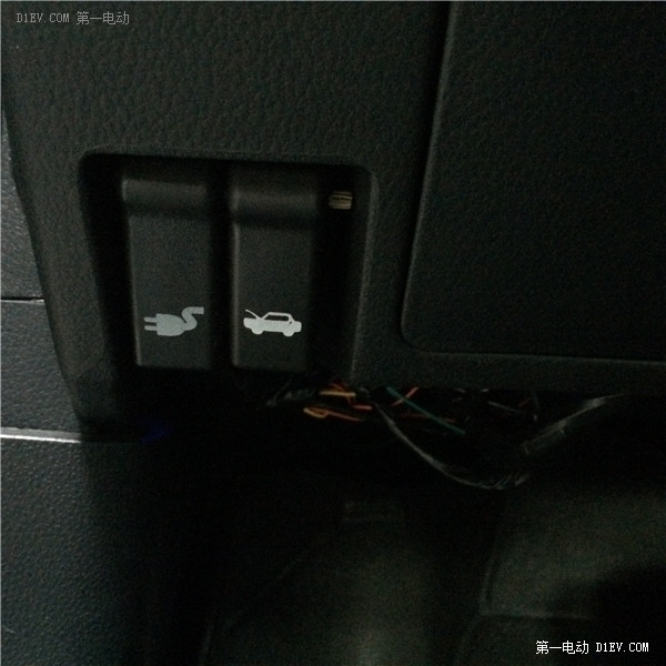 準車主超詳細測試告訴你：電動車有很多，為什么偏要買江淮iEV5？