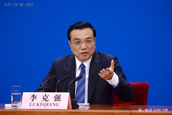 李克強總理40天內四議新能源汽車