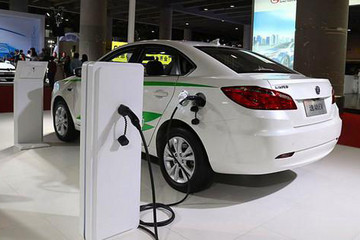 推广新能源汽车亟待打破地方保护