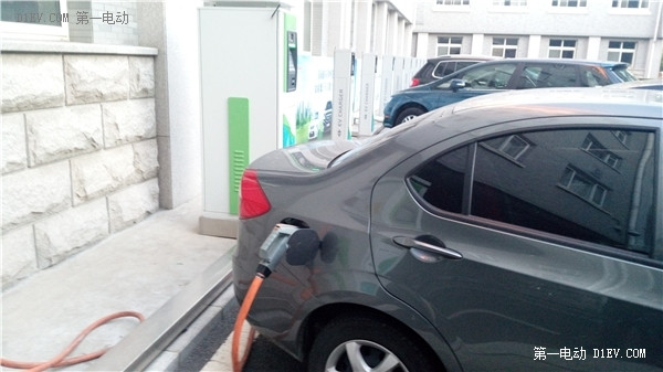 全是你關(guān)心的問題！江淮車主告訴你純電動(dòng)汽車如何過冬