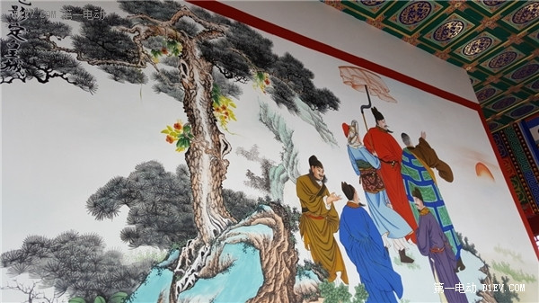 初雪的日子，開(kāi)比亞迪e6電動(dòng)車檢測(cè)一下低溫續(xù)航