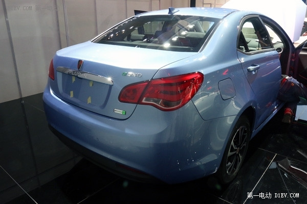 廣州車(chē)展開(kāi)幕 新能源車(chē)型提前探館點(diǎn)評(píng)