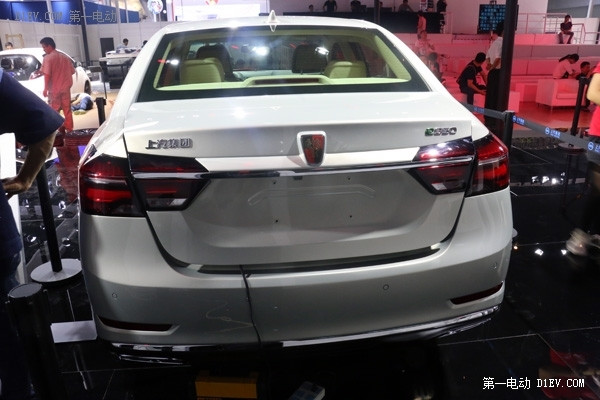 廣州車(chē)展開(kāi)幕 新能源車(chē)型提前探館點(diǎn)評(píng)