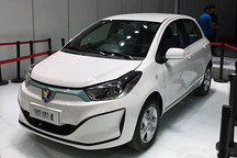 廣汽豐田首款純電動車領志i1亮相廣州車展 2015年底下線