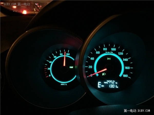 從夏到冬，看長安逸動EV電動車主最真實(shí)體驗報告